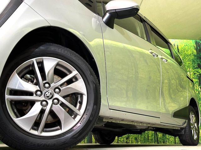 �y����15�C���`�A���~�z�C�[���z�O�ςɃ}�b�`���������A���~�z�C�[���𑕒����Ă���܂��B�e��ЊO�A���~�z�C�[����A�X�^�b�h���X�^�C�����戵�����Ă���܂��B���񂲑��k����������