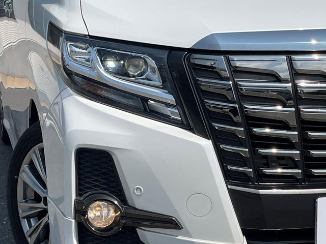 �yLED�w�b�h���C�g�z���V����ԑ��s�����ǍD�Ȏ��E���m�ۂ����S���ĉ^�]�ł��鍂�P�xLED�w�b�h���C�g�𑕔�!�_�����x�������A����d�͂��}�����Ă��܂��B