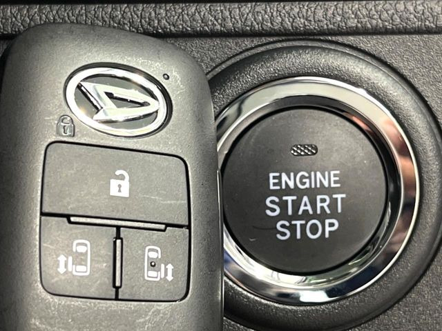 �y�L�[�t���[�V�X�e���z�J�o����|�P�b�g�ɓ��ꂽ�܂܂ł��h�A�̎{���E�������\�ȃX�}�[�g�L�[�𑕔��B�G���W���̃I���E�I�t�����J�M�����o���K�v����������Ƃ��Ă��֗��ł���