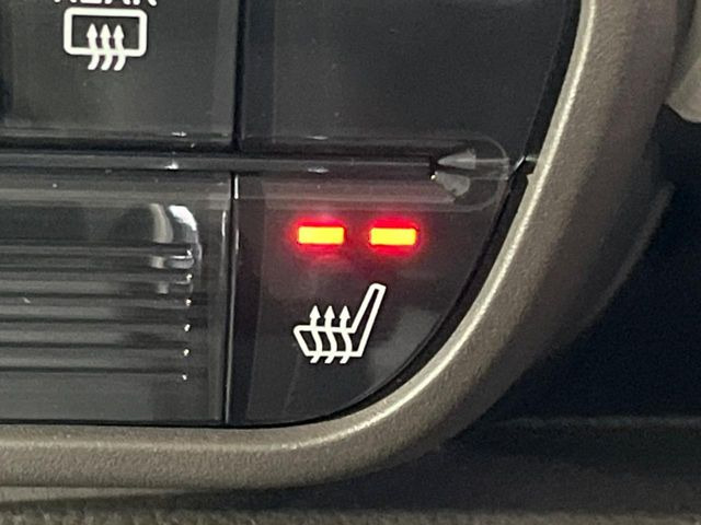 �y�V�[�g�q�[�^�[�z�������ɏd�󂷂�V�[�g�q�[�^�[!�G�A�R����葁�����܂��Ă����̂Ŋ�����̐l�����S�ł��ˁ�G�A�R���̉����͊������邩����A�Ƃ������ɂ����������߂ł��B