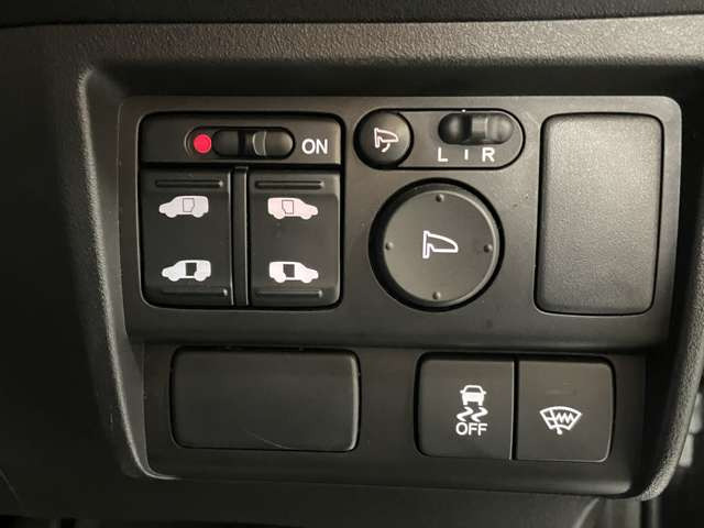 ���Ԃ̋@�\����S�����Ɋւ��ċC�ɂȂ���́A���Ј�x�����X��������!���̏�ŃX�^�b�t���������\�ł�!