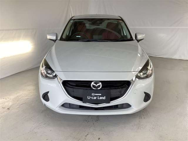 デミオ1.3 13S ノーブル クリムゾン