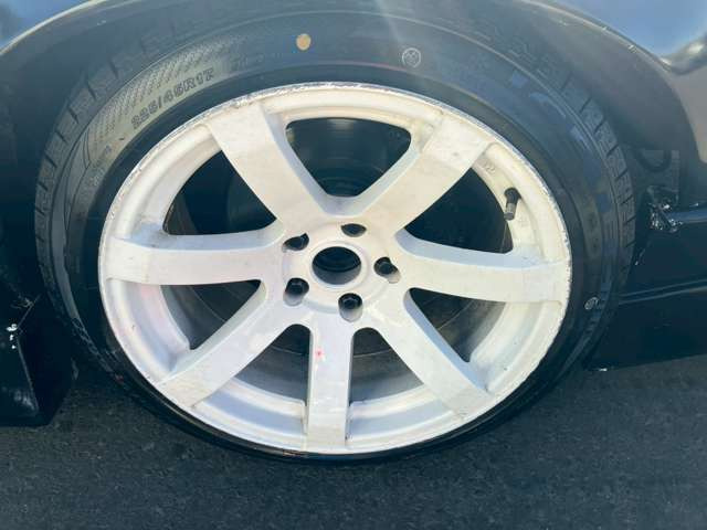 気になるお車がありましたら右の電話番号から直接お店にお問い合わせください。支払方法から車両情報、状態までなんでもご説明させて頂きます。スタッフ一同ご連絡お待ちしております。