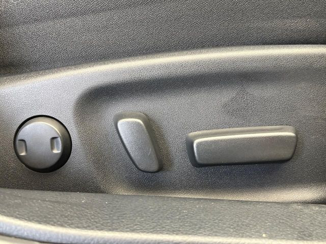 �y�p���[�V�[�g�z�X�C�b�`��ŊȒP�ɃV�[�g�̔��������\!�d��������͂�����܂���!���K�ȃV�[�g�|�W�V�����ɃZ�b�g���āA���K�ȃh���C�u�����y���݂��������B