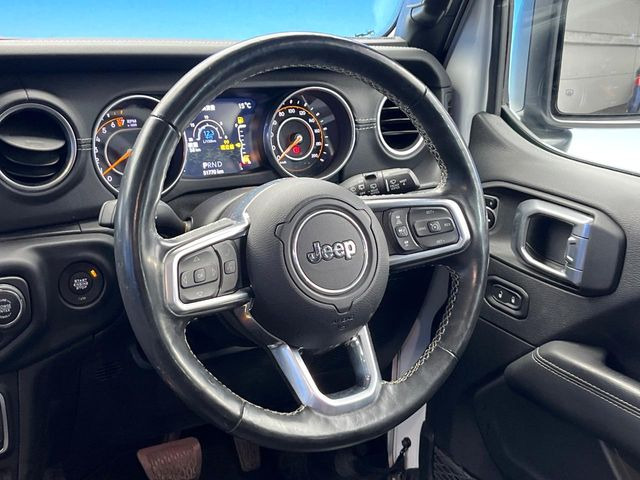 ���n���h�����̃X�������Ȃ��A���ꂢ�ȏ�Ԃ��ێ����Ă���܂��B�e�X�C�b�`���̓�����m�F�ς݂ł��B