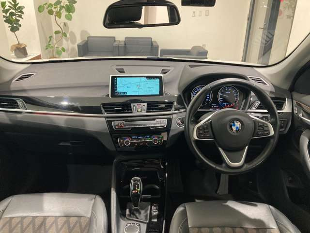 X1sドライブ 18i Mスポーツ DCT