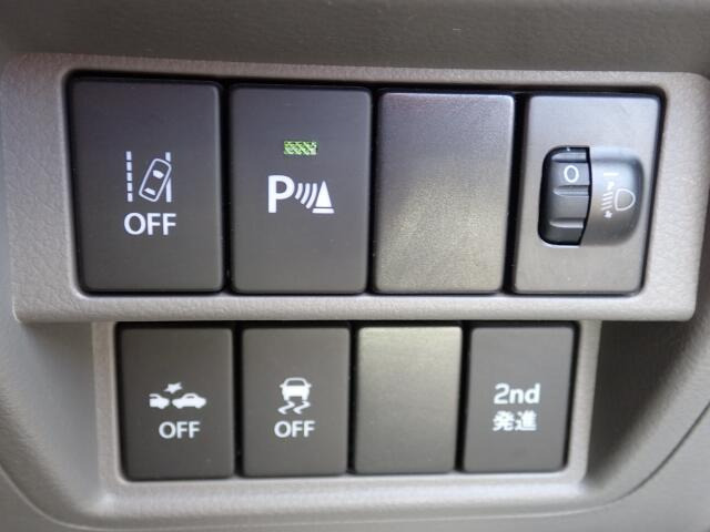 �����h�~�@�\�A�Փˉ���y���u���[�L�t���ŁA�����S�Ƀh���C�u�����y���݂��������܂��B