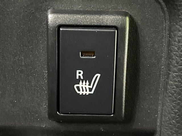 �y�V�[�g�q�[�^�[�z�������ɏd�󂷂�V�[�g�q�[�^�[!�G�A�R����葁�����܂��Ă����̂Ŋ�����̐l�����S�ł��ˁ�G�A�R���̉����͊������邩����A�Ƃ������ɂ����������߂ł��B