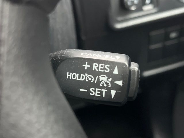 �y���[�_�[�N���[�Y�R���g���[���z�������H�ł̒��������s���y��!!�����ő��x��ۂN���[�Y�R���g���[�����A�Փˌy���V�X�e���ƘA�g���A�O���̎ԗ������m���ĎԊԂ�ۂ悤�ɑ��x���߂��Ă���܂�!!