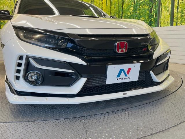 �y�����G�A���z�N���}�̊O�ς����������߁A�����ۗ������Ă����X�^�C���b�V���ȃG�A���p�[�c�𑕒�!�G�A���ȊO�̃h���X�A�b�v�����C�y�ɂ����k��������!