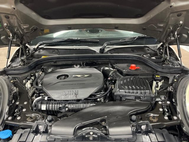 �����X�ł́A�e���[�J�[�̐�p�f�f�e�X�^�[�𓱓��B���Ǝ��i�����e�N�j�J���X�^�b�t���풓���Ă���܂��̂ŁA������̍ۂɂ����S���Ă����p���������܂��B