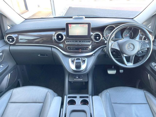 輸入車グループ総在庫数約2,000台!全国の系列店からメーカー・車種問わずご紹介出来るので、あなたにピッタリのお車が見つかるはずです♪まずはお問い合わせ下さい☆