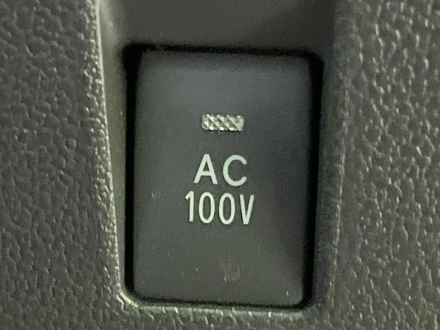 �y�A�N�Z�T���[�R���Z���g�z�L�����v��X�|�[�c�A�A�E�g�h�A�ł̃A�N�e�B�r�e�B�͂������A�ЊQ�E��d�̍ۂɏ����ɂ��Ȃ�AC100V�R���Z���g�𑕔���P�[�^�C��^�u���b�g�A�Q�[���@��̏[�d�ɂ���