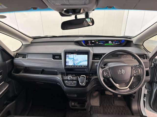 フリード1.5 ハイブリッド G