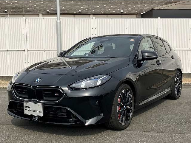 1シリーズM135 xドライブ 4WD