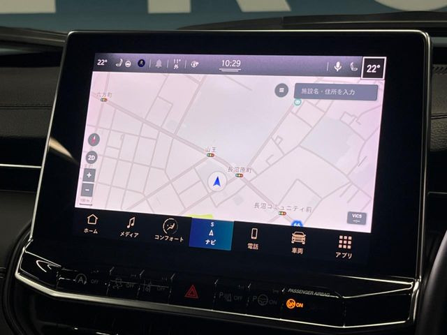 �������i�r:��̊��̂���i�r�́A����������ԓ������o���Ă���܂��B�I�[�f�B�I�@�\���[�����Ă���܂��̂ŁA�^�]�����y���߂܂���