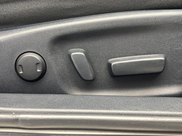 �y�p���[�V�[�g�z�X�C�b�`��ŊȒP�ɃV�[�g�̔��������\!�d��������͂�����܂���!���K�ȃV�[�g�|�W�V�����ɃZ�b�g���āA���K�ȃh���C�u�����y���݂��������B