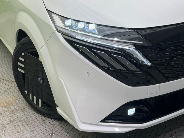 �yLED�w�b�h���C�g�z���V����ԑ��s�����ǍD�Ȏ��E���m�ۂ����S���ĉ^�]�ł��鍂�P�xLED�w�b�h���C�g�𑕔�!�_�����x�������A����d�͂��}�����Ă��܂��B