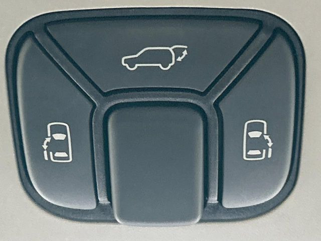 �y�����p���[�X���C�h�h�A�z�X�}�[�g�L�[��^�]�Ȃ̃X�C�b�`�Ō�ȗ����X���C�h�h�A�̊J���\���d��������͂����ăh�A���J����K�v�������A�����Ȃ��q�l�ł��ȒP�ɊJ���߂ł����K�ł���