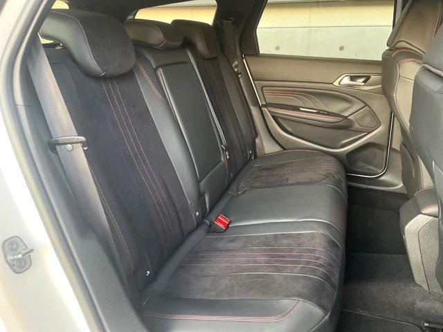 ���㕔���Ȃ��C�ɂȂ�悤�ȃL�Y�E�����ւ��蓙�A�傫�ȃ_���[�W�͂Ȃ��A�ǍD�ȏ�Ԃł��B