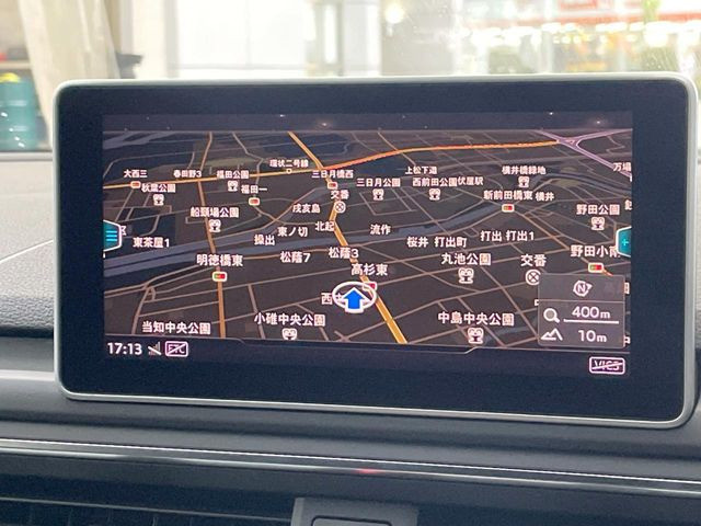 �������i�r:��̊��̂���i�r�́A����������ԓ������o���Ă���܂��B�I�[�f�B�I�@�\���[�����Ă���܂��̂ŁA�^�]�����y���߂܂���