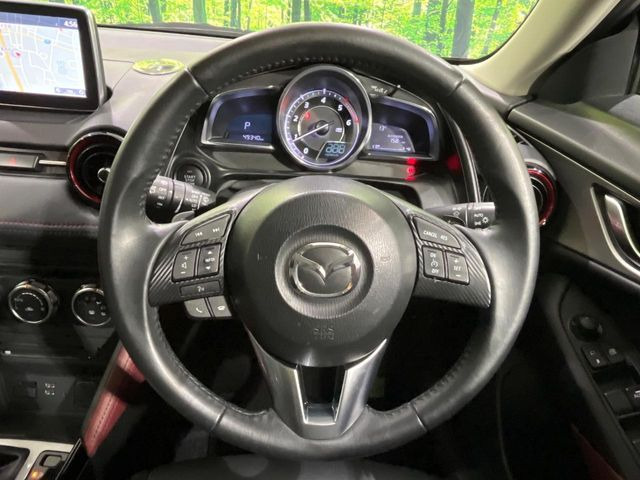 �y�N���[�Y�R���g���[���z�������H�����N���N���s�B�A�N�Z���𗣂��Ă���葬�x�ő��s���ł��A�������^�]���̕��S���y��!�����E�������ȒP�ȃX�C�b�`����Œ����ł��܂��B