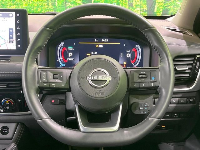 �y�����v�����X�e�A�����O�z�㎿�Ȋv���g�p���邱�ƂŁA��ɂ����������݂ƂĂ��^�]���₷���n���h���ł���