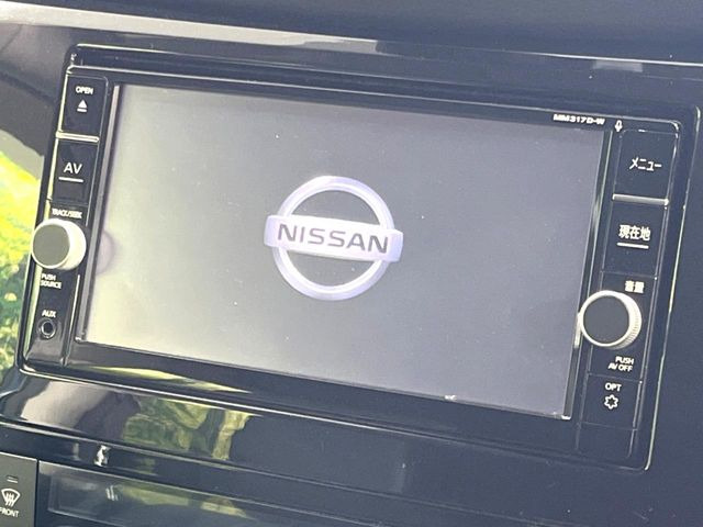 �y�����i�r�z�l�C�̏����i�r�𑕔����Ă���܂��B�i�r�̎g���₷���͂������A�I�[�f�B�I�@�\���[��!�L�����v�◷�s�͂������A�ʋ΂┃�����ȂǕ��i�̃h���C�u���y�����Ȃ�͂���