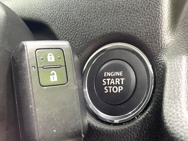 �y�L�[���X�X�^�[�g�V�X�e���z�J�o����|�P�b�g�ɓ��ꂽ�܂܂ł��h�A�̎{���E�������\�ȃX�}�[�g�L�[�𑕔��B�G���W���̃I���E�I�t�����J�M�����o���K�v����������Ƃ��Ă��֗��ł���