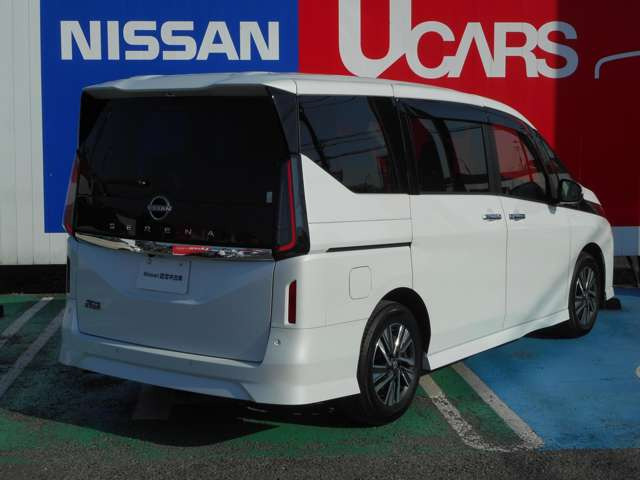 セレナ2.0 ハイウェイスターV