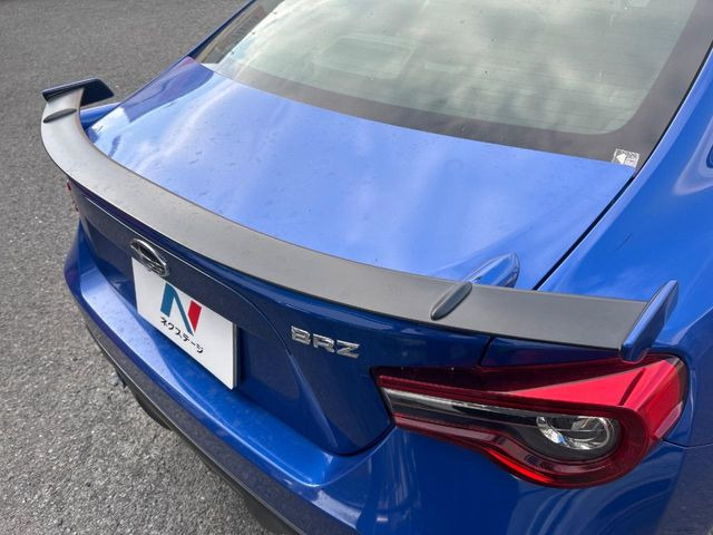 �y�����X�|�C���[�z�X�|�[�c�J�[�炵�����O�b�ƈ����������X�|�C���[�𑕒��􍂑����s���̃X�^�r���e�B(���s���萫)����ɖ𗧂��܂��B