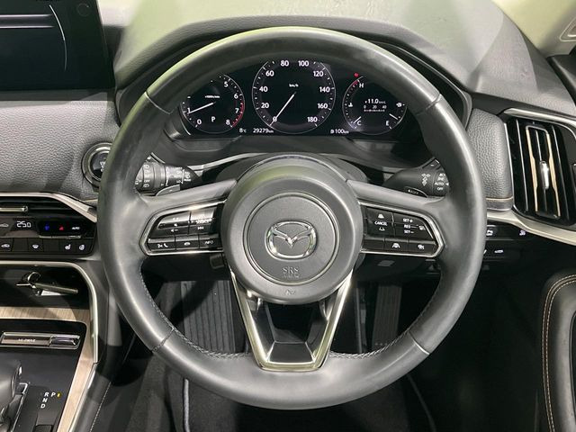 �y�����v�����X�e�A�����O�z�㎿�Ȋv���g�p���邱�ƂŁA��ɂ����������݂ƂĂ��^�]���₷���n���h���ł���