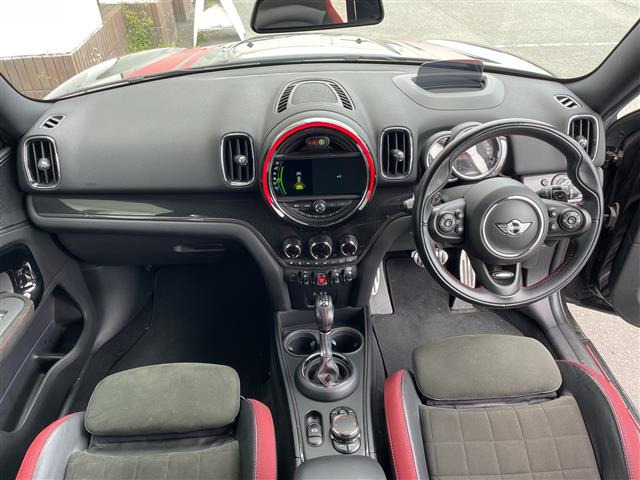 ミニクロスオーバージョン・クーパー・ワークス 4WD