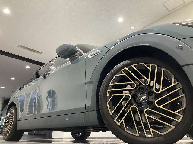 ミニクラブマンクーパー D アントールド エディション