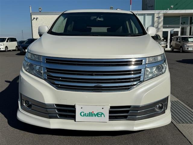 エルグランド3.5 ライダー 黒本革シート パワーシート