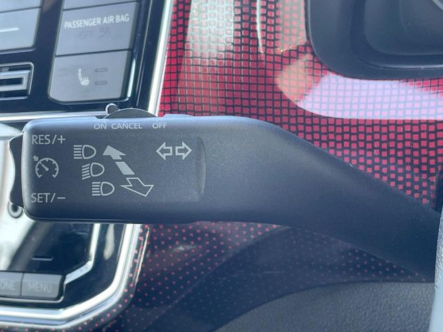 ���N���[�Y�R���g���[��:�������H�⎩���Ԑ�p���H���ɂāA�葬���q���\�ƂȂ�֗��ȋ@�\�ł��B�������ړ��̍ۂł����ɂ����֗��ɂ��g�����������܂���