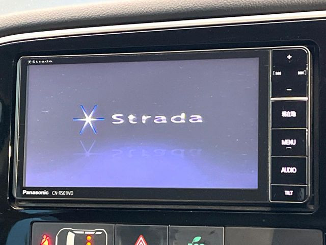 �y�i�r�Q�[�V�����z�g���₷���i�r�ŖړI�n�܂ł�������ē����Ă���܂��B�e��I�[�f�B�I�Đ��@�\���[�����Ă���A���Ԃ̉^�]������Ɋy�����Ȃ�܂�!!