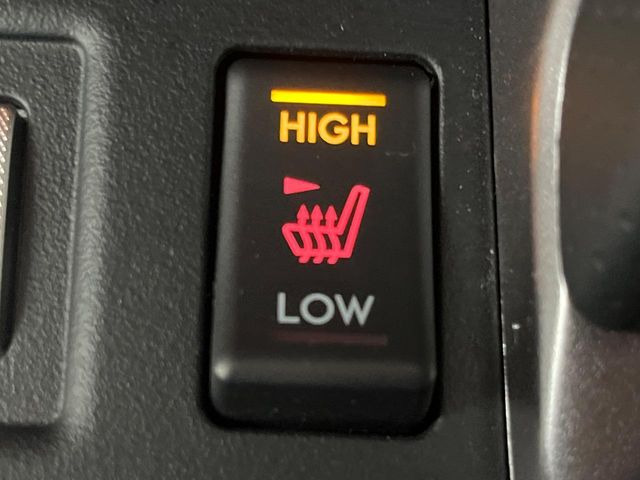 �y�V�[�g�q�[�^�[�z�������ɏd�󂷂�V�[�g�q�[�^�[!�G�A�R����葁�����܂��Ă����̂Ŋ�����̐l�����S�ł��ˁ�G�A�R���̉����͊������邩����A�Ƃ������ɂ����������߂ł��B