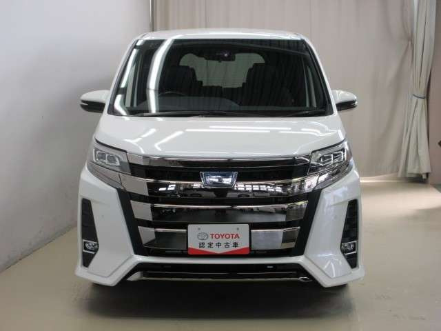 ノア1.8 ハイブリッド Si W×B II