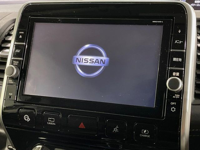 �y����9�^�i�r�z�l�C�̏����i�r�𑕔��B�I�[�f�B�I�@�\���[�����Ă���ABluetooth�ڑ�����΂������̃X�}�z��MP3�v���C���[�̉��y���Đ��\!�����̉^�]������Ɋy�����Ȃ�܂�!!