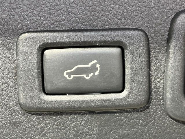 �y�p���[�o�b�N�h�A�z�X�}�[�g�L�[��^�]�Ȃ̃{�^�������������Ń��A�Q�[�g�������ŊJ���܂�!�ו��������Ă��鎞��A�����ʒu�ɂ���o�b�N�h�A��߂�ۂɕ֗��ȋ@�\�ł���