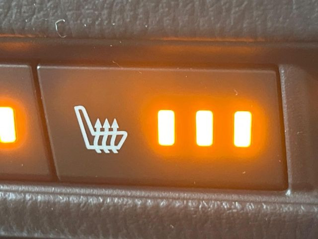 �y�V�[�g�q�[�^�[�z�������ɏd�󂷂�V�[�g�q�[�^�[!�G�A�R����葁�����܂��Ă����̂Ŋ�����̐l�����S�ł��ˁ�G�A�R���̉����͊������邩����A�Ƃ������ɂ����������߂ł��B