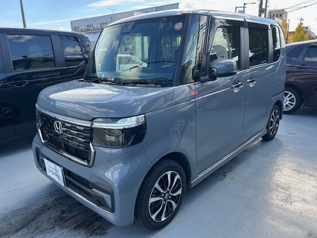 N-BOXカスタムコーディネートスタイル モノトーン