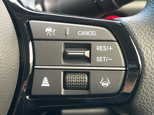 �y�A�_�v�e�B�u�N���[�Y�R���g���[���z�������H�ł̒��������s���y��!!�����ő��x��ۂN���[�Y�R���g���[�����A�Փˌy���V�X�e���ƘA�g���A�O���̎ԗ������m���ĎԊԂ�ۂ悤�ɑ��x���߂��Ă���܂�!!