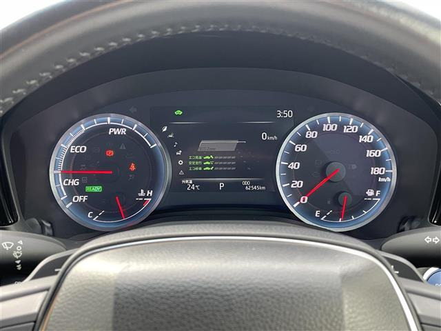 クラウンハイブリッド 2.5 RS