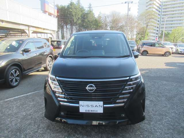 セレナ1.4 e-POWER ハイウェイスターV