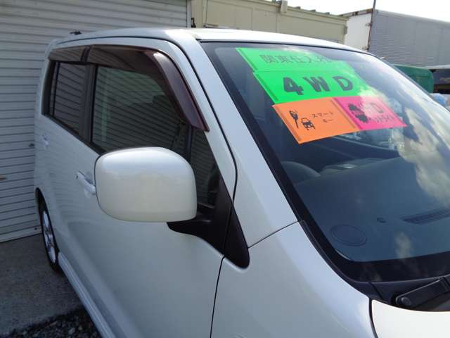 当店に在庫の無いお車でも全国のオークションからお探しいたします。まずは当店のクリーニングを見に来ませんか?タイミング良ければシートなど着いていない状態が見れますよ!ご覧頂いた方はビックリしています。笑