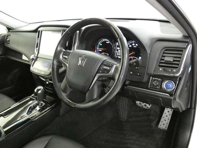 クラウンアスリートハイブリッド 2.5 S Jフロンティア