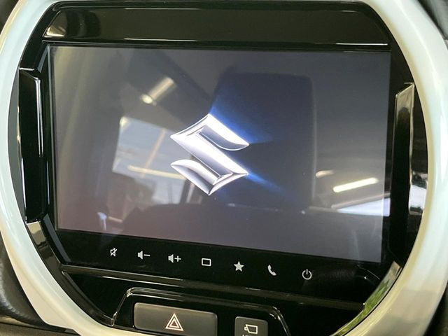 �y���[�J�[����9�^�i�r�z�C���e���A�ɗn�����ރX�^�C���b�V���ȁu��p�݌v�v���[�J�[�i�r�𑕔��􎋔F���⑀�쐫�ȂǊ�{���\�ɂ��D��A���㎿�ȃJ�[���C�t�����y���݂��������܂��B