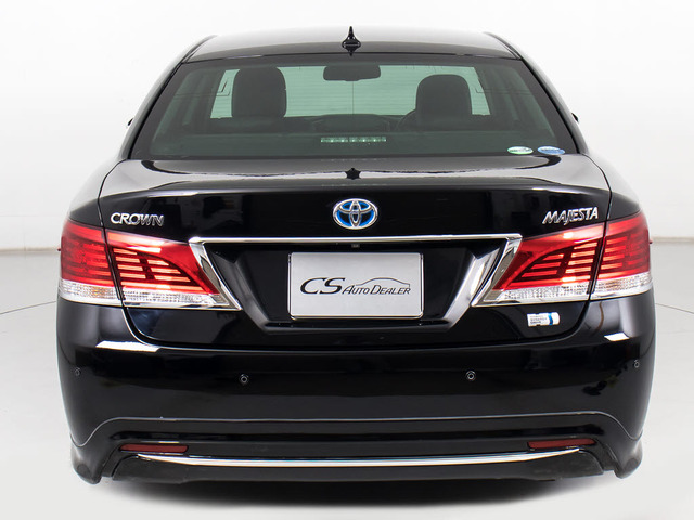 フルエアロが装着されています!お好みはいかがですか?今付いているデザイン以外にも、各ブランドのエアロを格安にてお取付け出来ます!又、エアロを外してノーマル状態にする事も出来ます!!